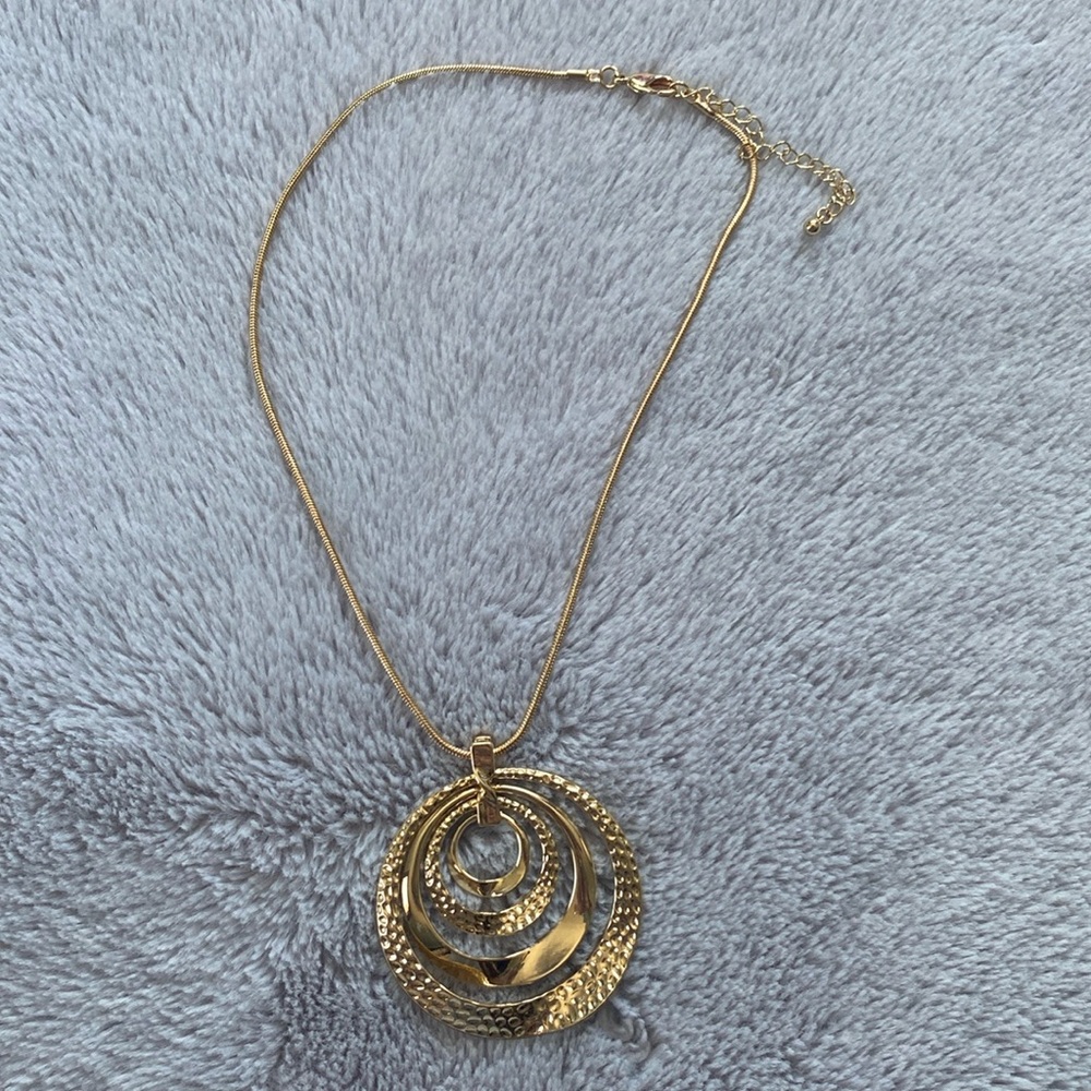 Gold Circular Necklace